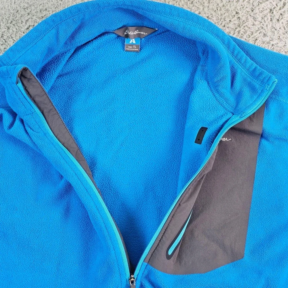 Eddie Bauer First Ascent Pullover Mens LT Blue Fleece 1/4 Zip Pocket Hiking